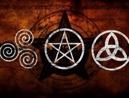 Simboli-Magici-Pentacolo-Triskele-Triquetra